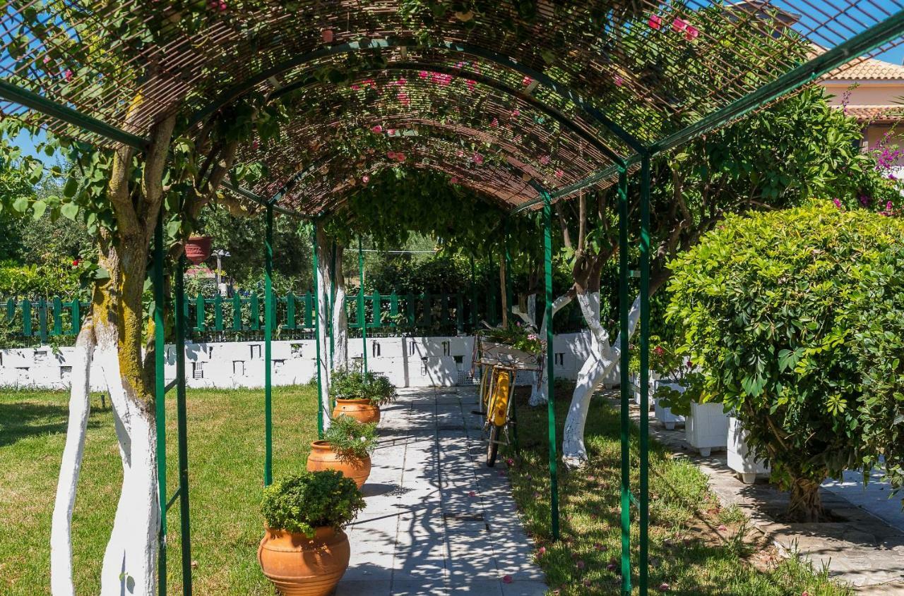 Villa Anna Apartments - 550M From The Beach, By Zantewize Василікос Екстер'єр фото